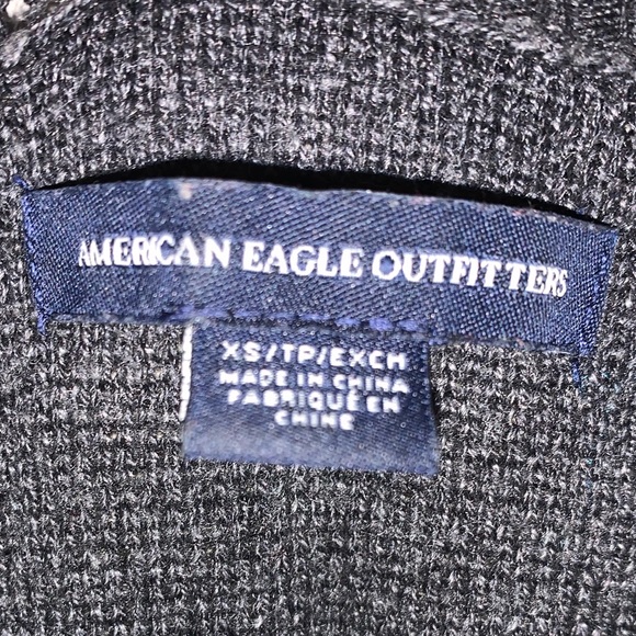 american eagle sweater - Picture 3 of 3